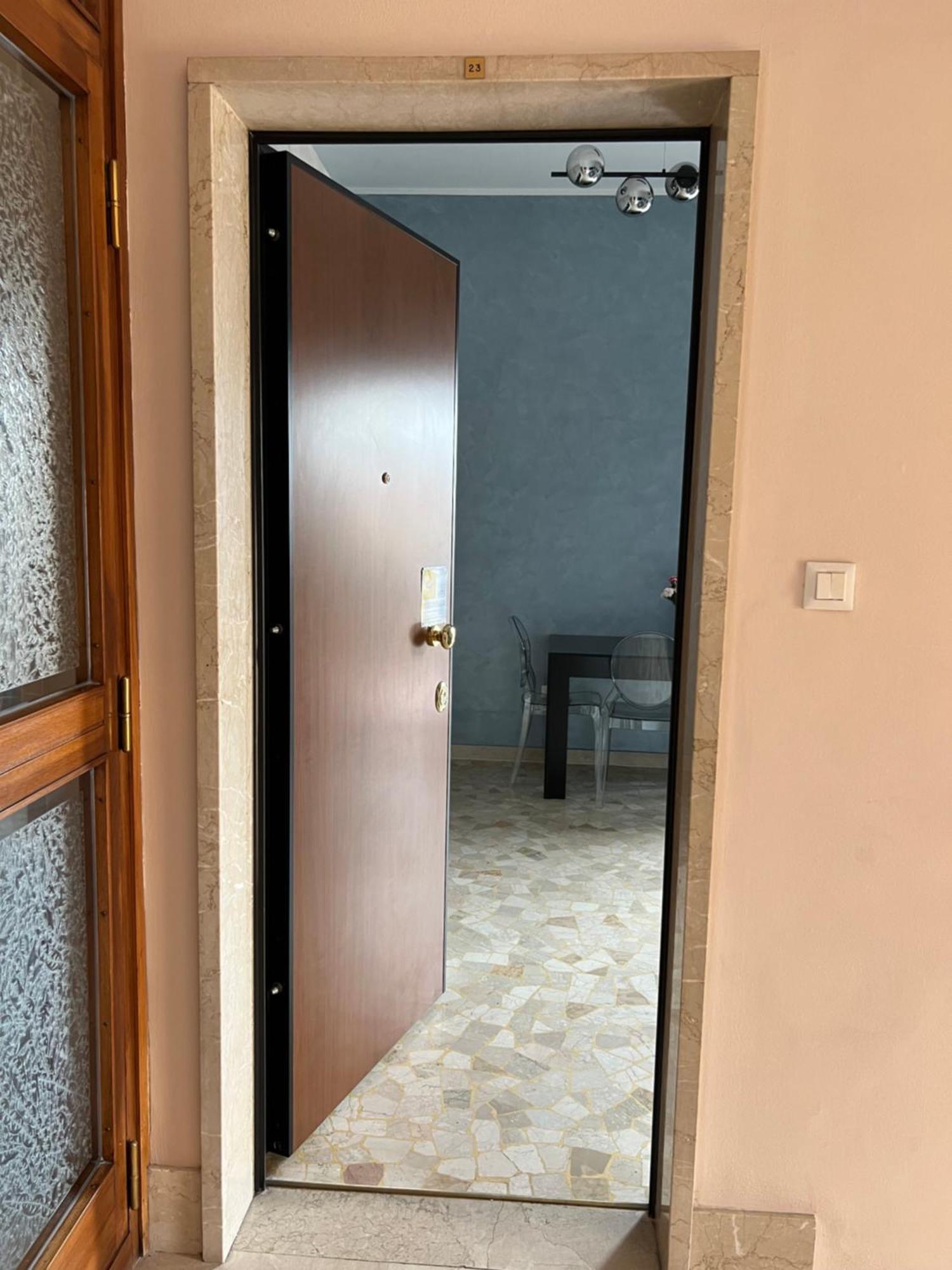 Appartamento Confortevole Zona Bocconi-porta Romana Milano